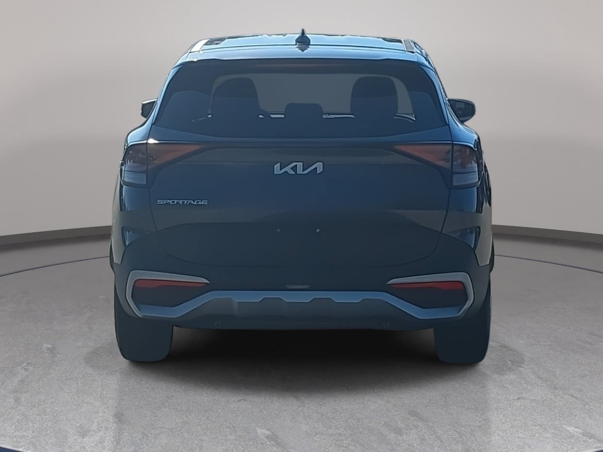 Used 2024 Kia Sportage EX FWD image 6
