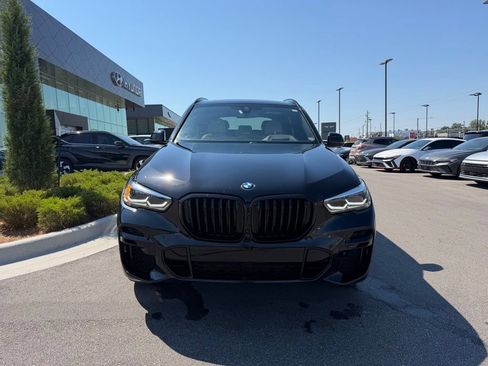Used 2023 BMW X5 xDrive40i w/ M Sport Package AWD/4WD image 3