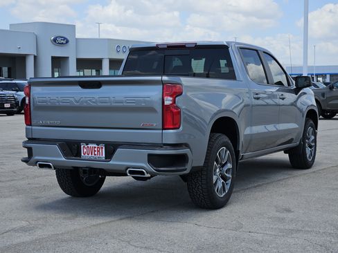 New 2026 Chevrolet Silverado 1500 RST w/ Z71 Off-Road Package AWD/4WD image 3