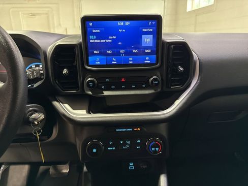 Used 2021 Ford Bronco Sport AWD/4WD image 15