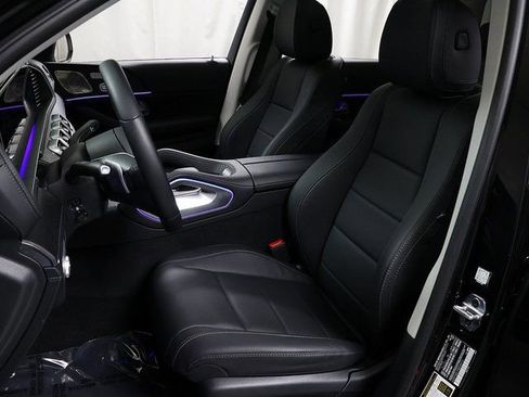 Certified 2026 Mercedes-Benz GLS 450 4MATIC image 10