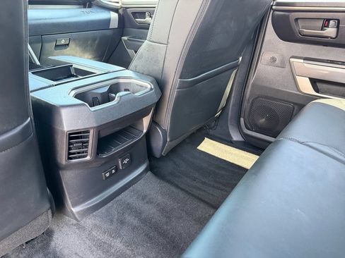 Used 2025 Toyota Tundra SR5 AWD/4WD image 17