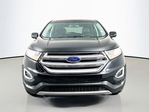 Used 2016 Ford Edge Titanium image 3