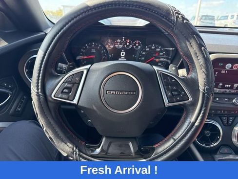 Used 2016 Chevrolet Camaro LT image 5