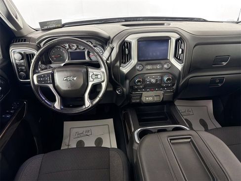 Used 2019 Chevrolet Silverado 1500 RST image 22