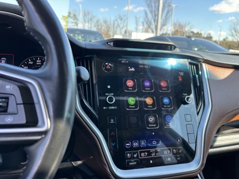 Used 2021 Subaru Outback Touring image 18