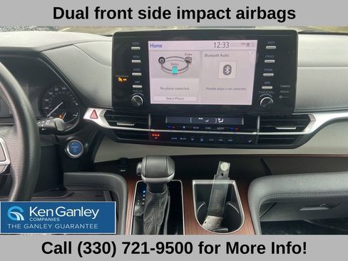 Used 2024 Toyota Sienna XLE image 35