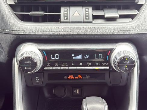 Used 2024 Toyota RAV4 XLE Premium image 23