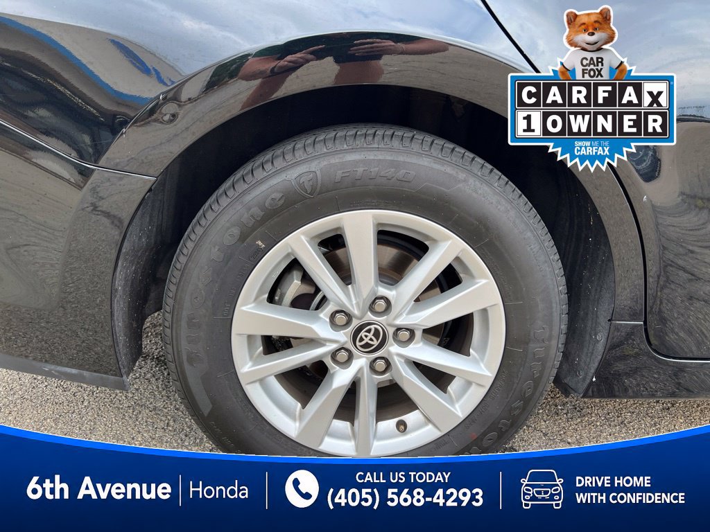 Used 2025 Toyota Camry LE FWD image 11