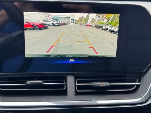 New 2026 Chevrolet Trax RS w/ Driver Confidence Package FWD image 16