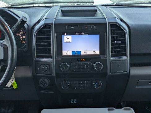 Used 2018 Ford F150 XLT w/ Equipment Group 302A Luxury image 18