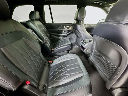 New 2026 Mercedes-Benz GLS 63 AMG 4MATIC image 31