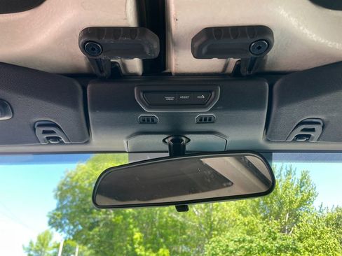 Used 2022 Jeep Wrangler Unlimited Sport AWD/4WD image 22