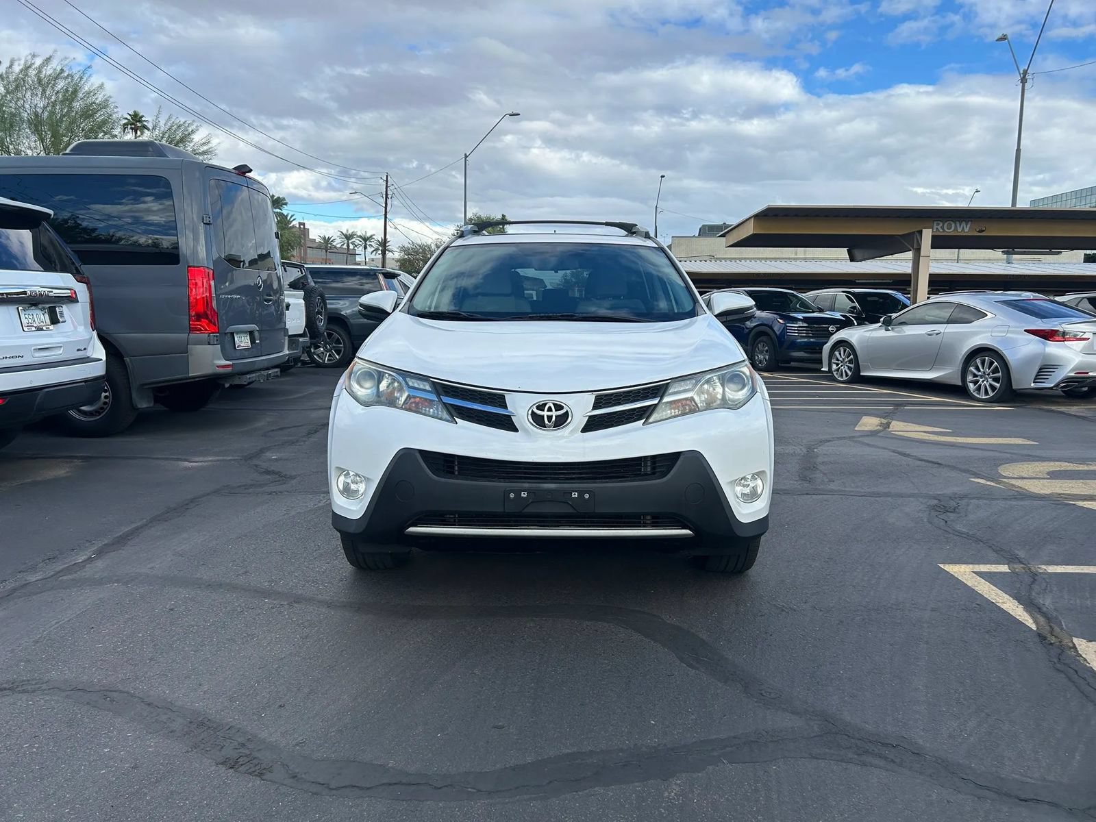 Used 2013 Toyota RAV4 XLE AWD/4WD image 2