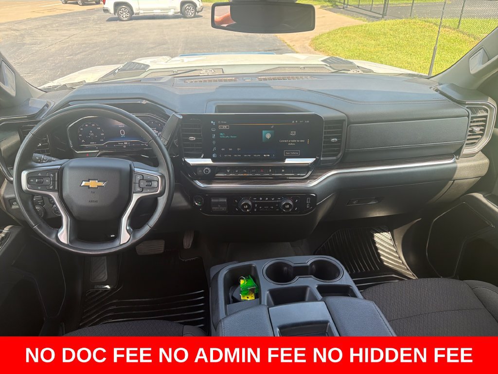 Used 2025 Chevrolet Silverado 3500 LT w/ Safety Package AWD/4WD image 15