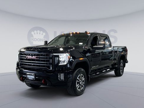 Used 2023 GMC Sierra 2500 AT4 w/ AT4 Preferred Package AWD/4WD image 1