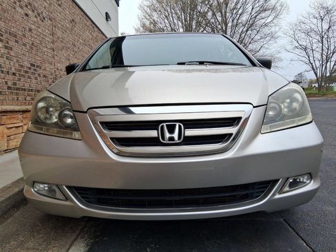 Used 2005 Honda Odyssey Touring image 8