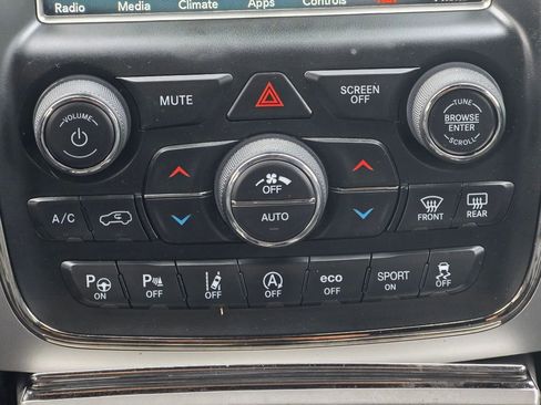 Used 2018 Jeep Grand Cherokee High Altitude image 15