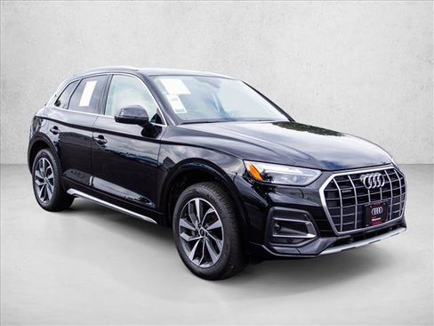 Used 2021 Audi Q5 2.0T Premium w/ Convenience Package AWD/4WD image 3
