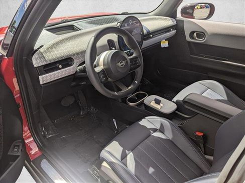 Used 2025 MINI Cooper S FWD image 9