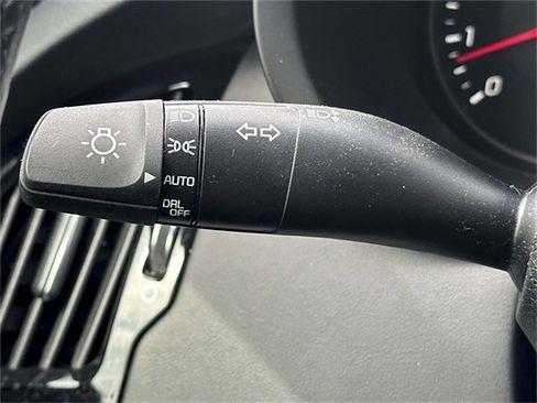 Used 2020 Kia Stinger GT2 image 18