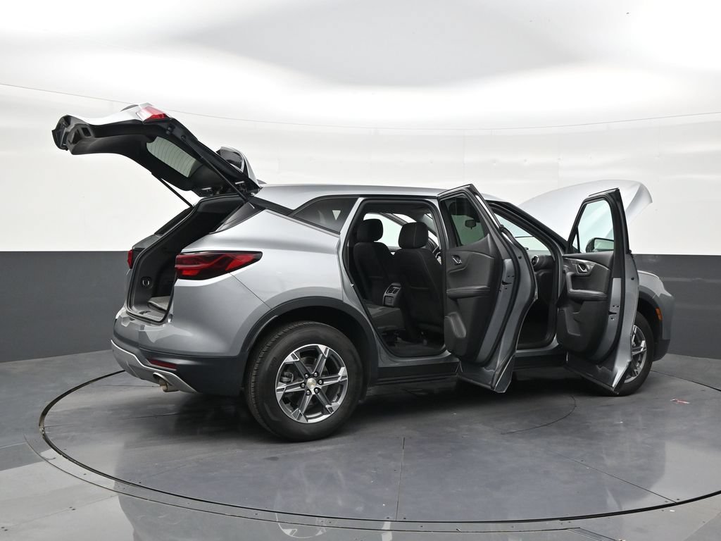 Used 2023 Chevrolet Blazer LT w/ LPO, Floor Liner Package FWD image 27