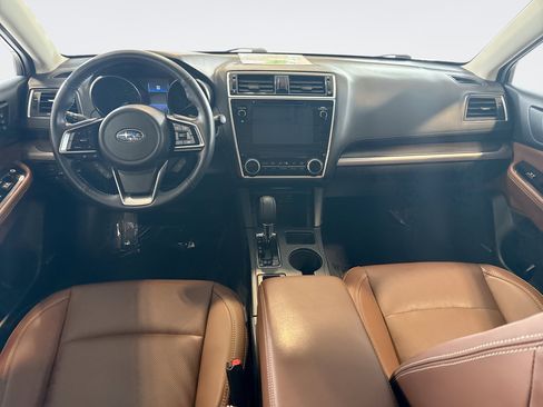 Used 2019 Subaru Outback 3.6R Touring AWD/4WD image 14