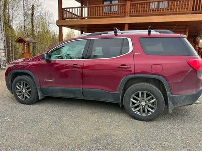 Used 2017 GMC Acadia SLT