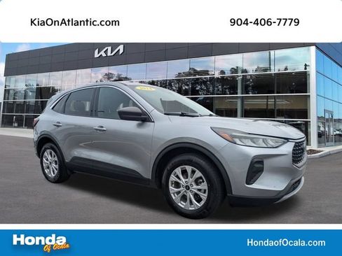 Used 2024 Ford Escape Active FWD image 1
