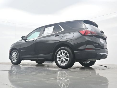 Used 2023 Chevrolet Equinox LT FWD image 31