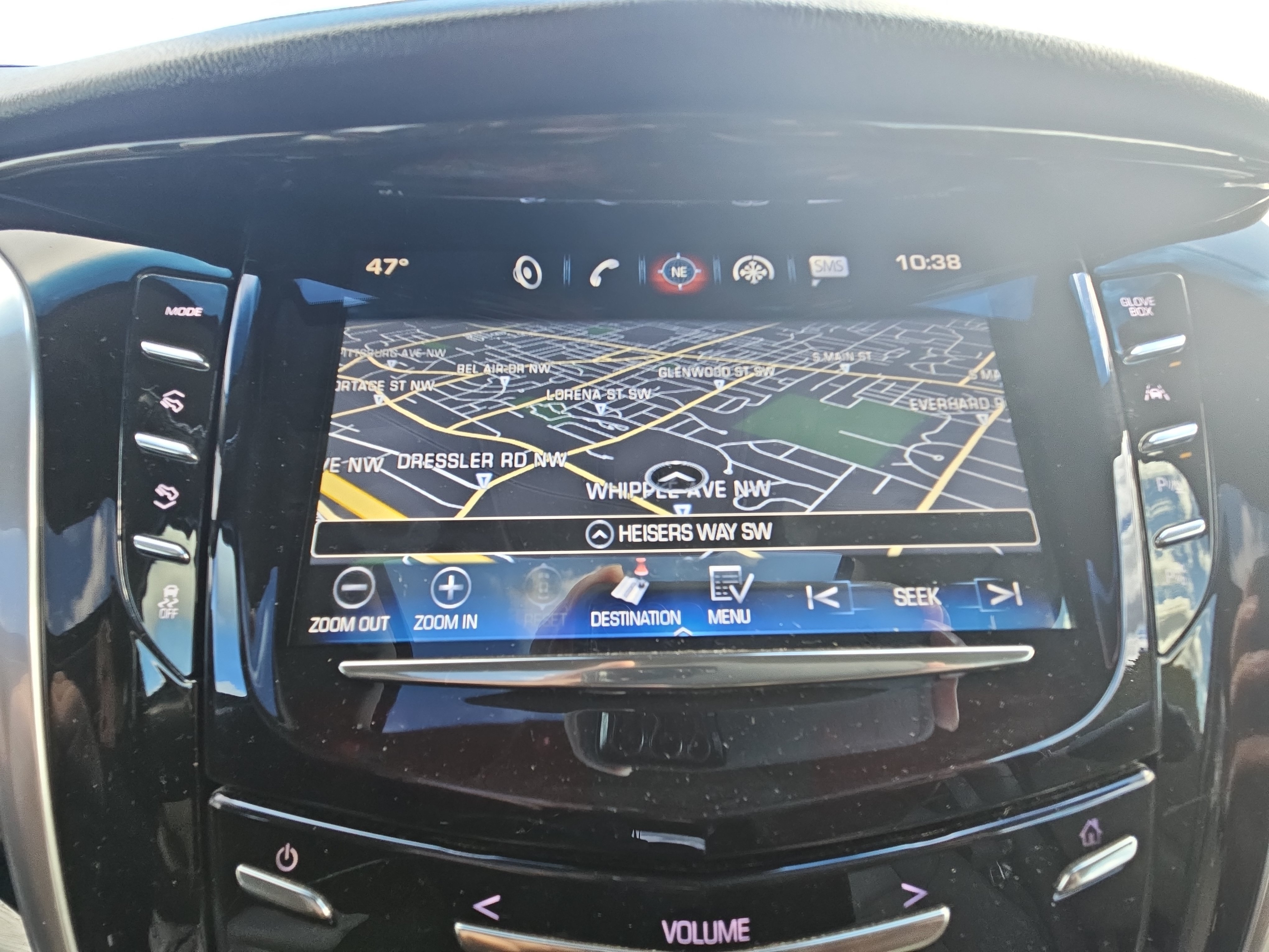 Used 2019 Cadillac Escalade ESV Premium Luxury AWD/4WD image 24