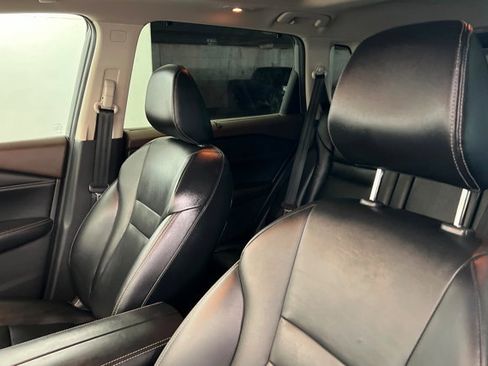 Used 2023 Nissan Rogue SL w/ SL Premium Package image 16