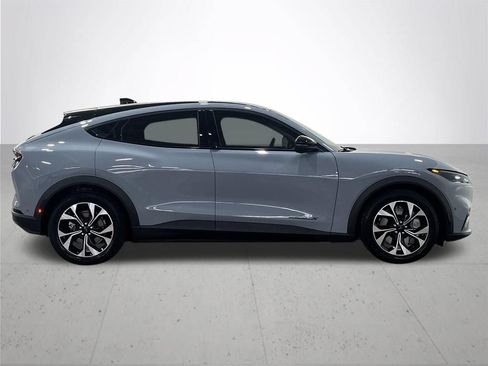 Certified 2024 Ford Mustang Mach-E Select AWD/4WD image 9