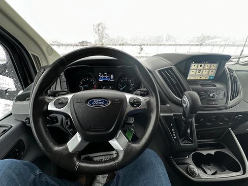 Used 2017 Ford Transit 350 XL image 11