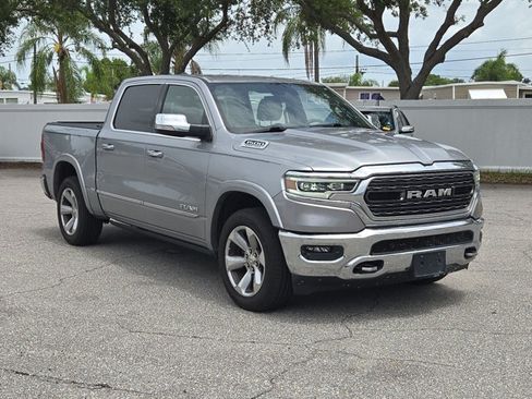 Used 2022 RAM 1500 Limited RWD image 3