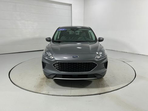 Used 2021 Ford Escape SE w/ Convenience Package image 16