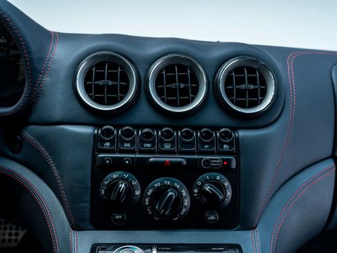 Used 2003 Ferrari 575M Maranello RWD image 16