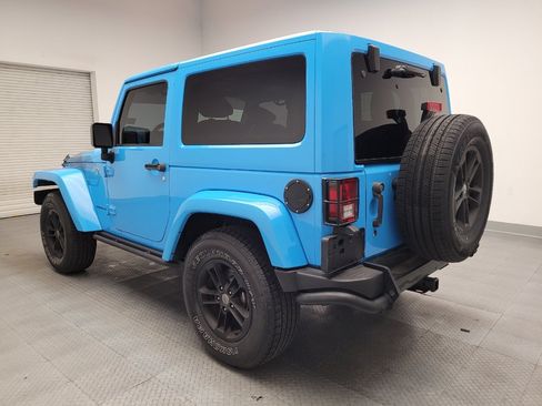 Used 2017 Jeep Wrangler Sahara AWD/4WD image 5