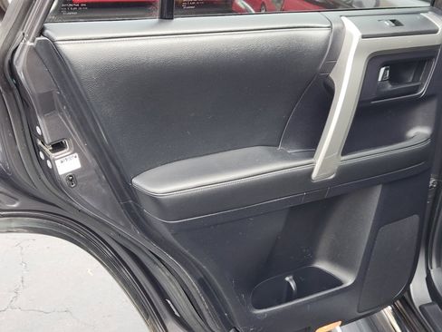 Used 2011 Toyota 4Runner SR5 image 20