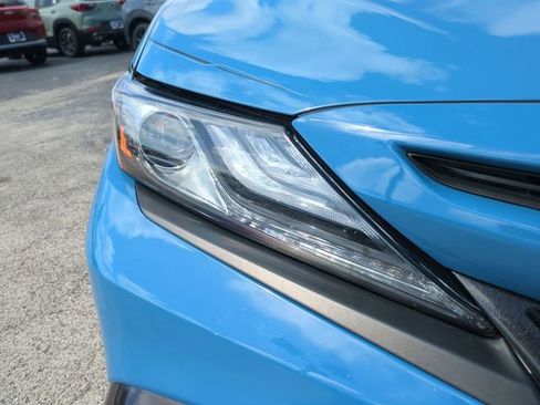 Used 2024 Toyota Camry XSE w/ Navigation Package image 9