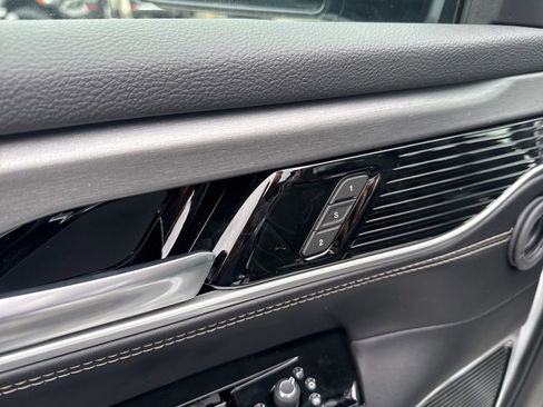 New 2026 Jeep Grand Wagoneer Limited w/ Premium Group II image 22