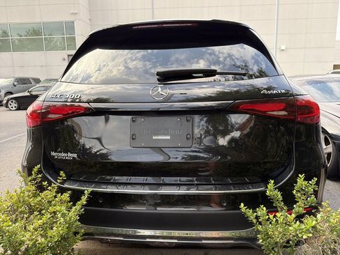 Used 2024 Mercedes-Benz GLC 300 4MATIC image 4