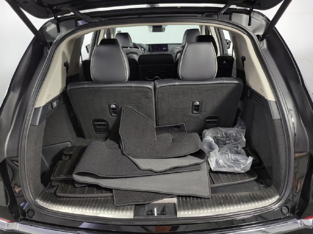 Used 2023 Acura MDX w/ Advance Package AWD/4WD image 28