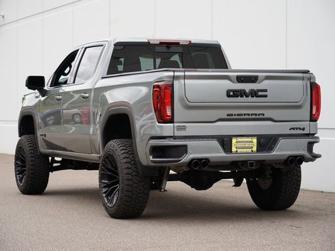 Used 2024 GMC Sierra 1500 AT4 image 5