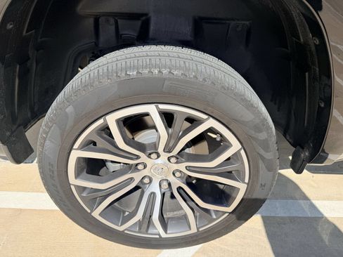 Used 2025 RAM 1500 Tungsten AWD/4WD image 10