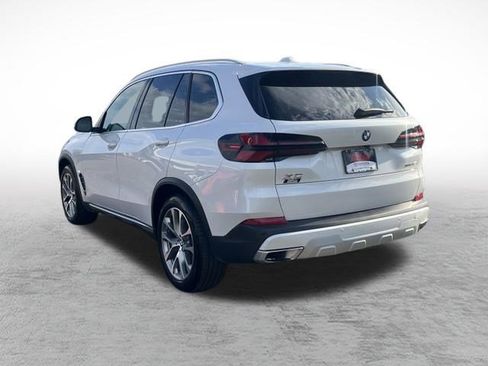 Used 2024 BMW X5 xDrive40i w/ Premium Package image 6