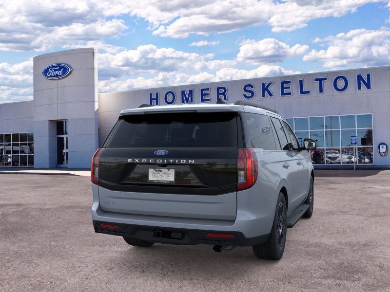 New 2026 Ford Expedition Active AWD/4WD image 8