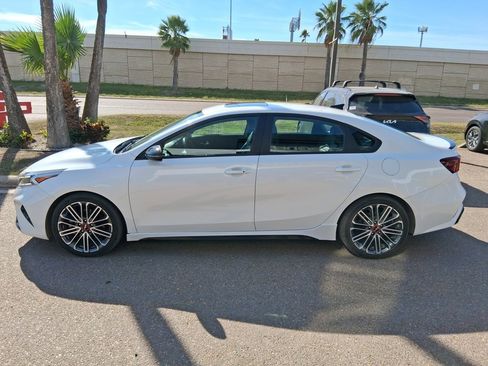 Used 2023 Kia Forte GT w/ GT2 Package image 3