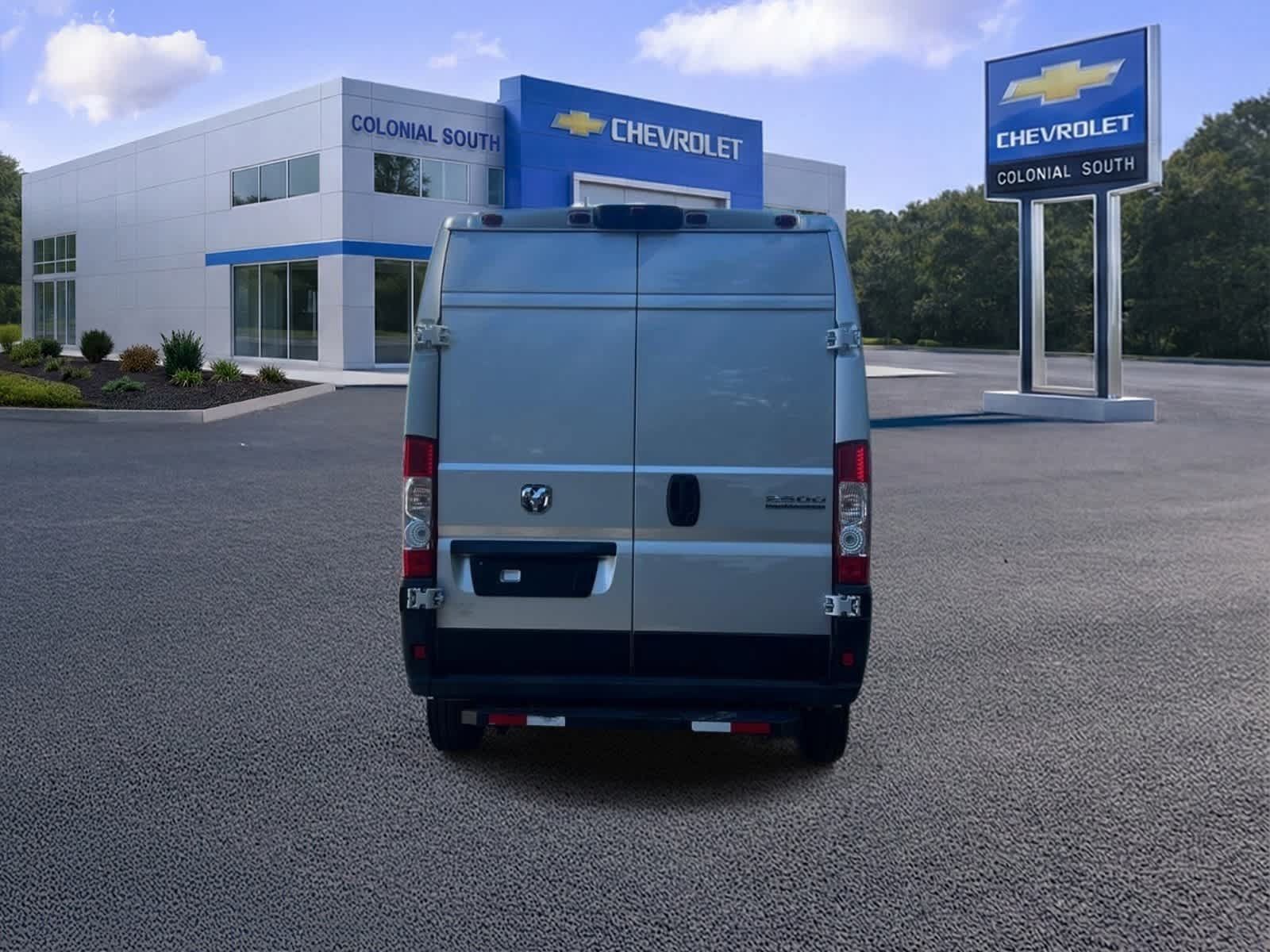 Used 2024 RAM ProMaster 2500 w/ Power Group FWD image 5