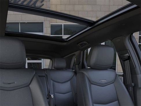 New 2025 Cadillac XT5 Premium Luxury w/ LPO, ONYX Package image 24